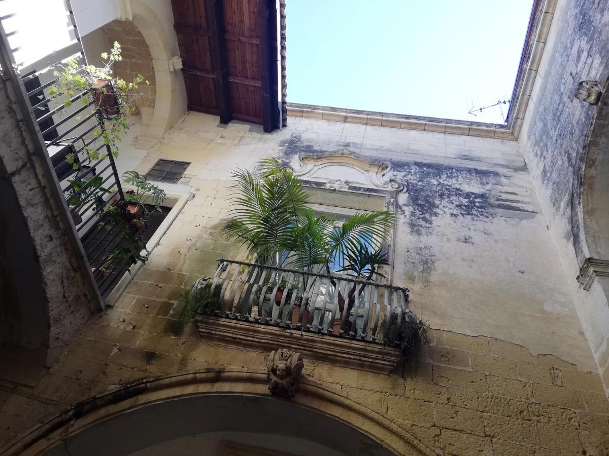 B&B Palazzo Sambiasi Lecce Zewnętrze zdjęcie