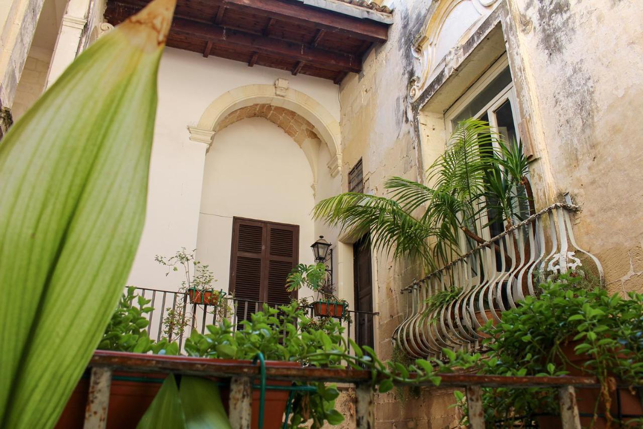 B&B Palazzo Sambiasi Lecce Zewnętrze zdjęcie