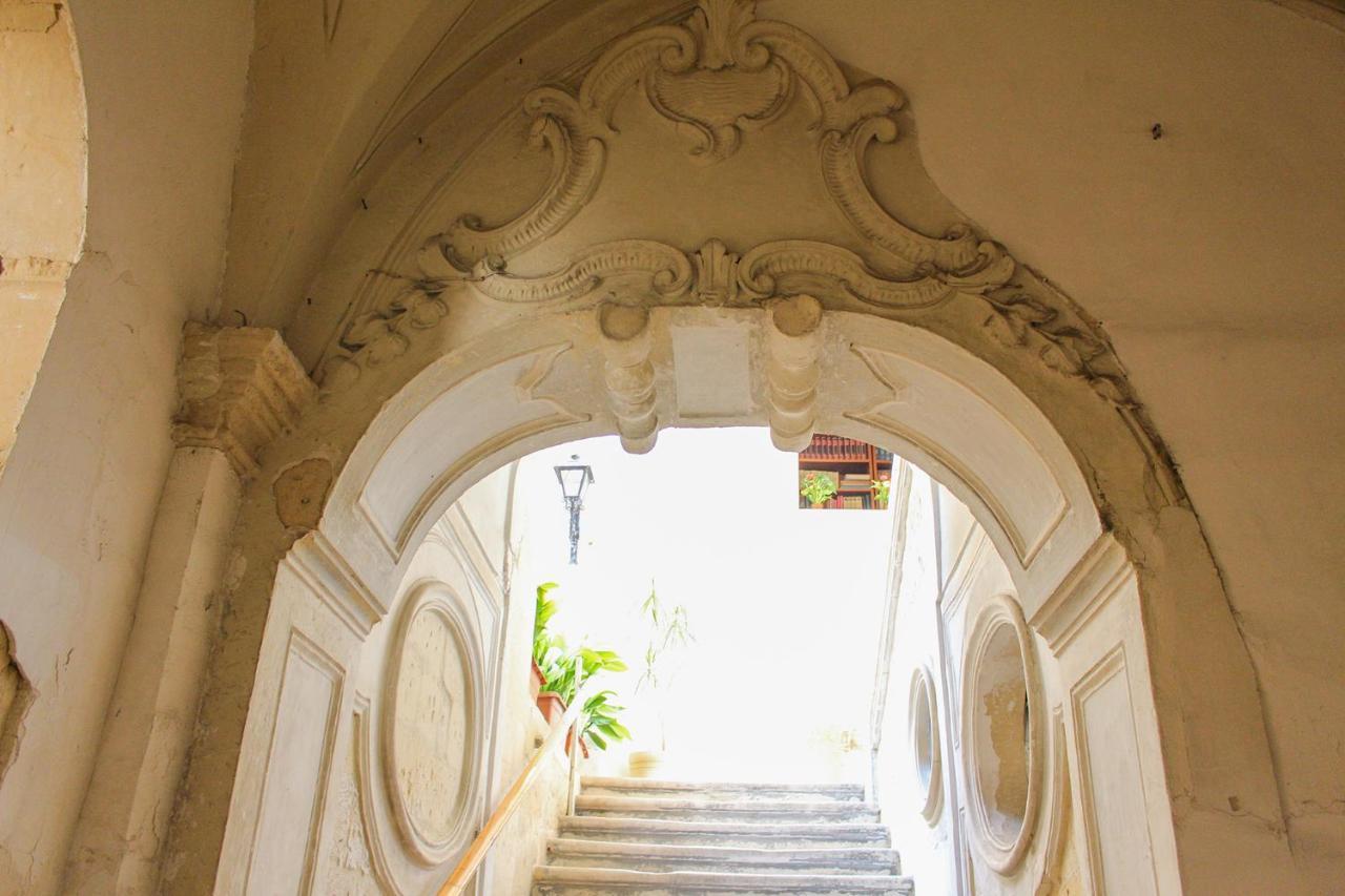 B&B Palazzo Sambiasi Lecce Zewnętrze zdjęcie